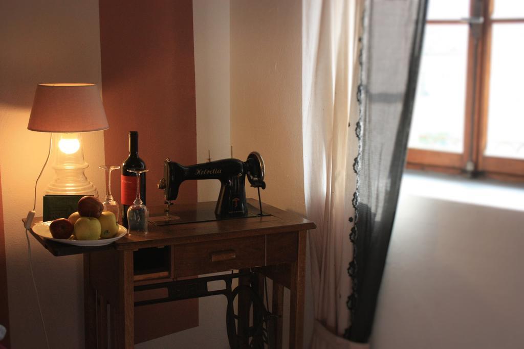 Affittacamere Casa Archi Losone Zimmer foto