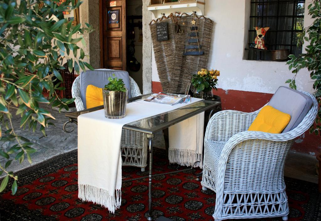 Affittacamere Casa Archi Losone Exterior foto