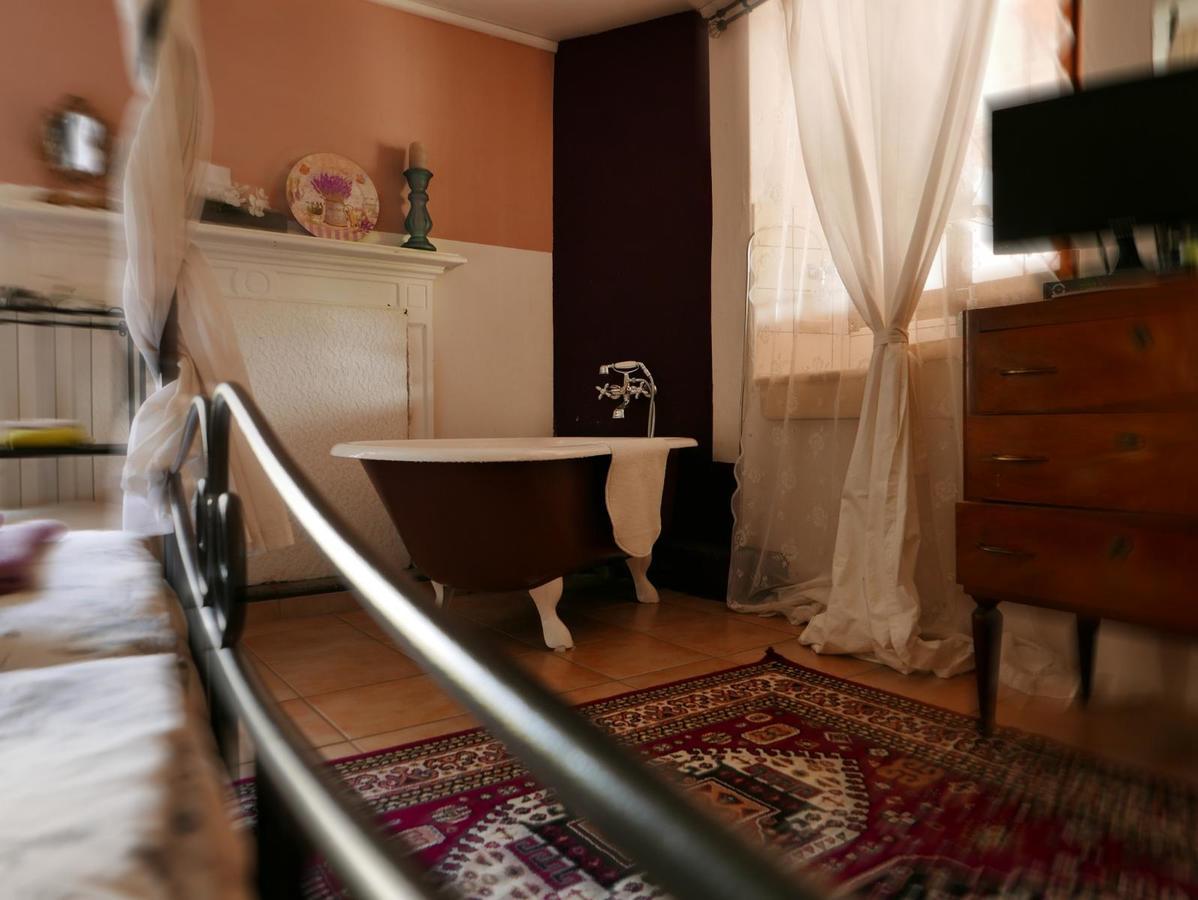 Affittacamere Casa Archi Losone Exterior foto