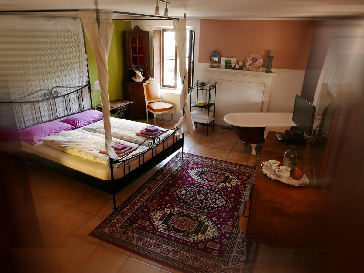 Affittacamere Casa Archi Losone Exterior foto